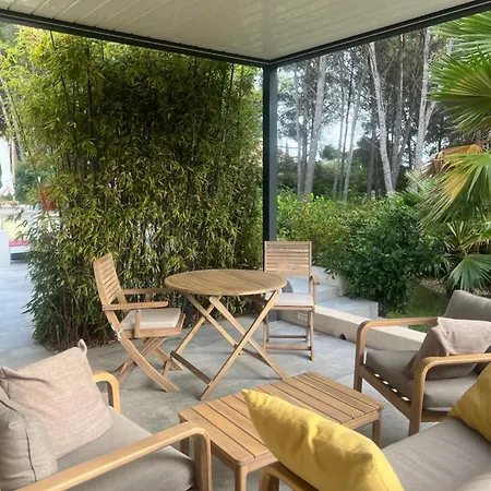 Bed & Breakfast Pandora 5*