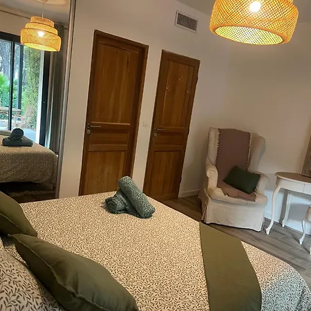 Pandora Nocleg ze śniadaniem Sanary-sur-Mer